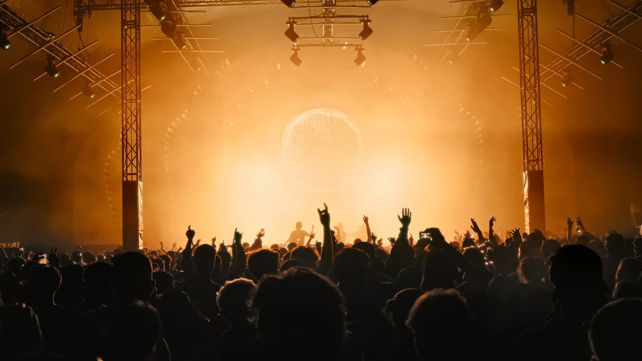 Ghost in the Machine @ Dox'Art Festival 2025