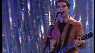 Watch Stereophonics Looks Like Chaplin video