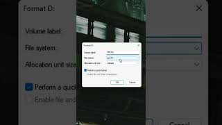 How to Format a USB Drive in Seconds! 💻 #TechTips #USBFormatting #Shorts