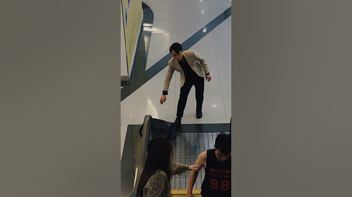 Helping them is my choice [CONDA NGUYEN] #condanguyen #kindness #goodman #help #respect #escalator