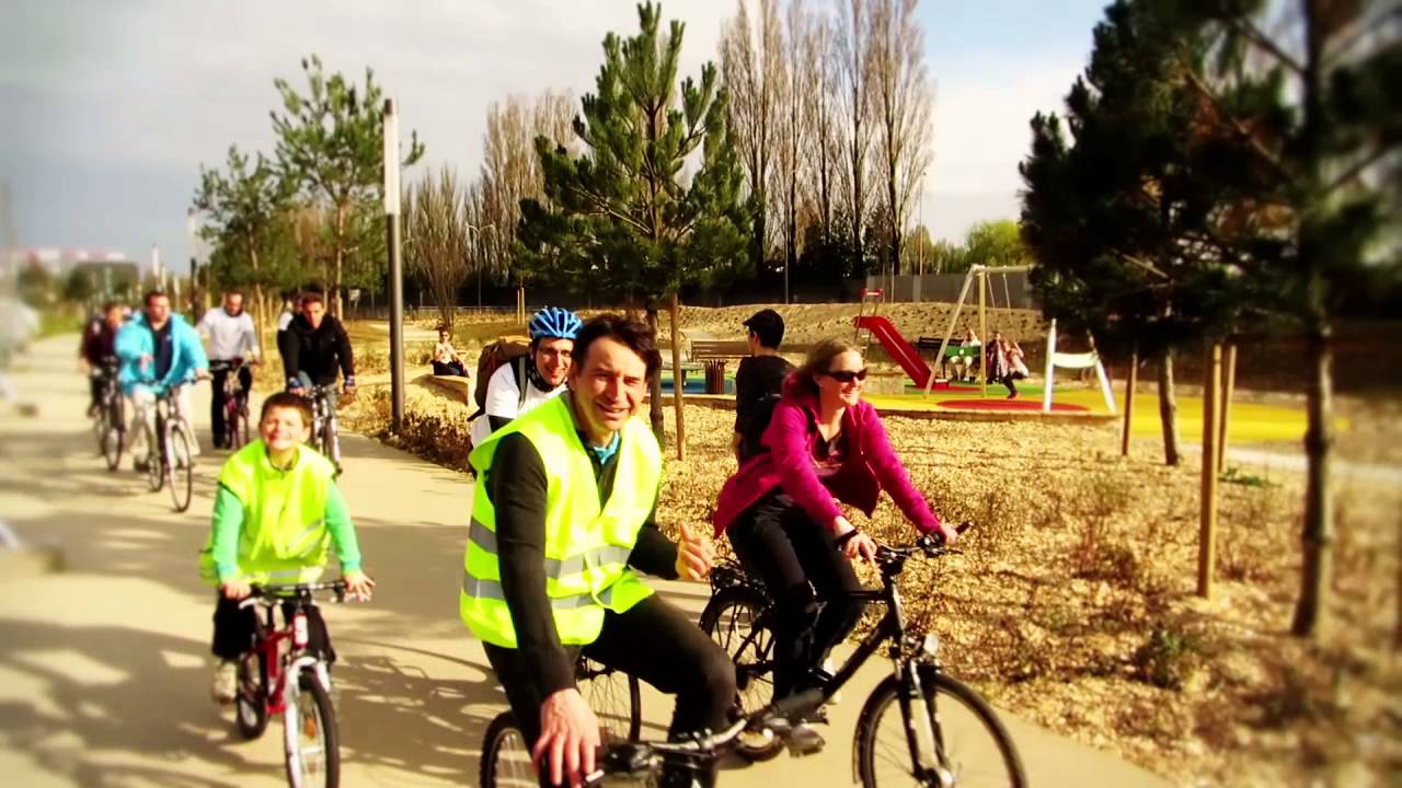 se deplacer à bicyclette ou en bicyclette