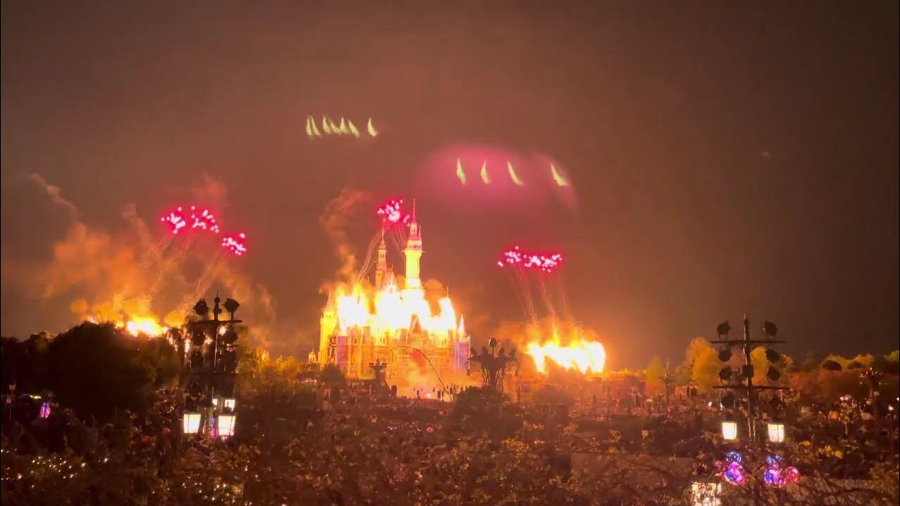 SHANGHAI DISNEYLAND - IGNITE THE DREAM LAST DAY- NIGHT FIREWORKS SHOW SHANGHAI DISNEYLAND - IGNITE THE DREAM LAST DAY- NIGHT FIREWORKS SHOW