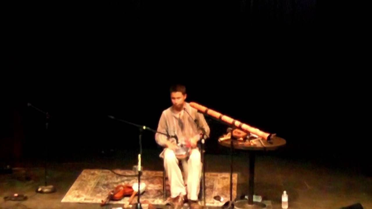 BULAT Gafarov | One-man band performance | ArtsWells festival | Canada, BC ♫