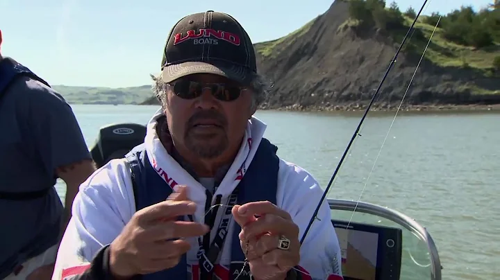 Lund Boats Ultimate Fishing Experience 2017 Episod...