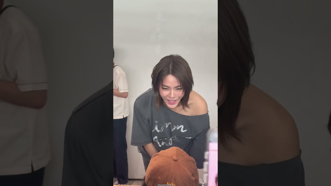 07.09.2025 Emi Thasorn - Mchoice & Mint Awards 2025 MARKET CELEBRITY VISIT “IMM ANOTHER“ @ ICONSIAM