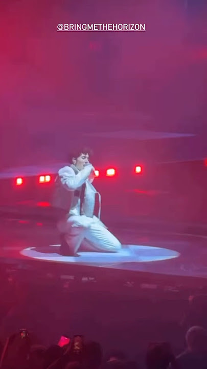 Bring Me The Horizon just played ‘Dig It’ live for the first time 😱 #bringmethehorizon #bmth