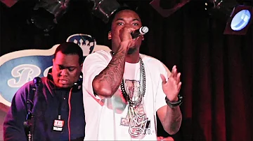 ‪Meek Mill Performs "Rosé‪ Red" with Vado Live | XXL Mag Freshman Class 2011