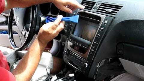 How to Remove Radio / CD Changer / Navigation from 2006 Lexus GS430 for Repair.