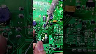 Removing a Faulty SMD IC #SMDIC #ICRepair #Soldering #PCBRepair #ElectronicsRepair