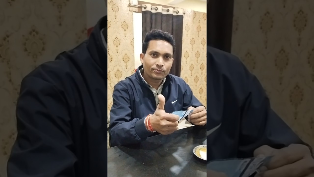 💧 Drink Kinley, Get ₹5 Back!Scan the QR code and enjoy instant cashback. 