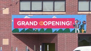 Oakley Kroger reopens after remodeling, rebranding