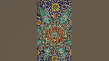 المرء لا تشقيه إلا نفسه حاشا الحياة بأنها تشقيه و يظن أن عدو ه في غيره وعدوه عبدالله البردوني 