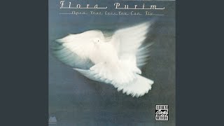 Video thumbnail of "Flora Purim - Time's Lie"