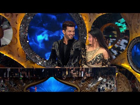 Star Parivaar Awards  Parivaar Ki Bahuon Ko Mila Hai Ek Charming Co host