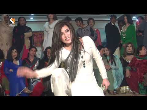 Medam Paro Lohay Da Chimta Dance Video Bhalwal BD Party