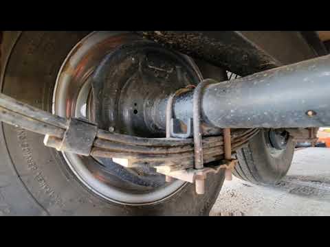 How to Properly Lubricate a Trailer Leaf Spring Suspension. #leafspring