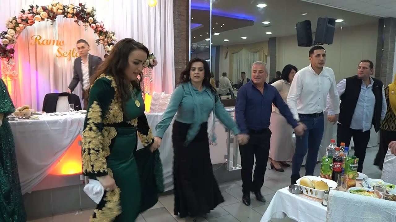 Uzicko kolo - Elvir Ibrahimovic svira