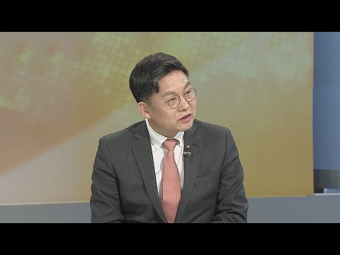 [<strong>뉴스초점</strong>] 나흘 <strong>연속</strong> 500명대…&amp;#39;4차 유행&amp;#39; 기로 / 연합뉴스TV (YonhapnewsTV)