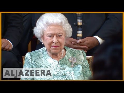 🇬🇧 Queen urges UK to find common ground as Brexit crisis deepens l Al Jazeera English