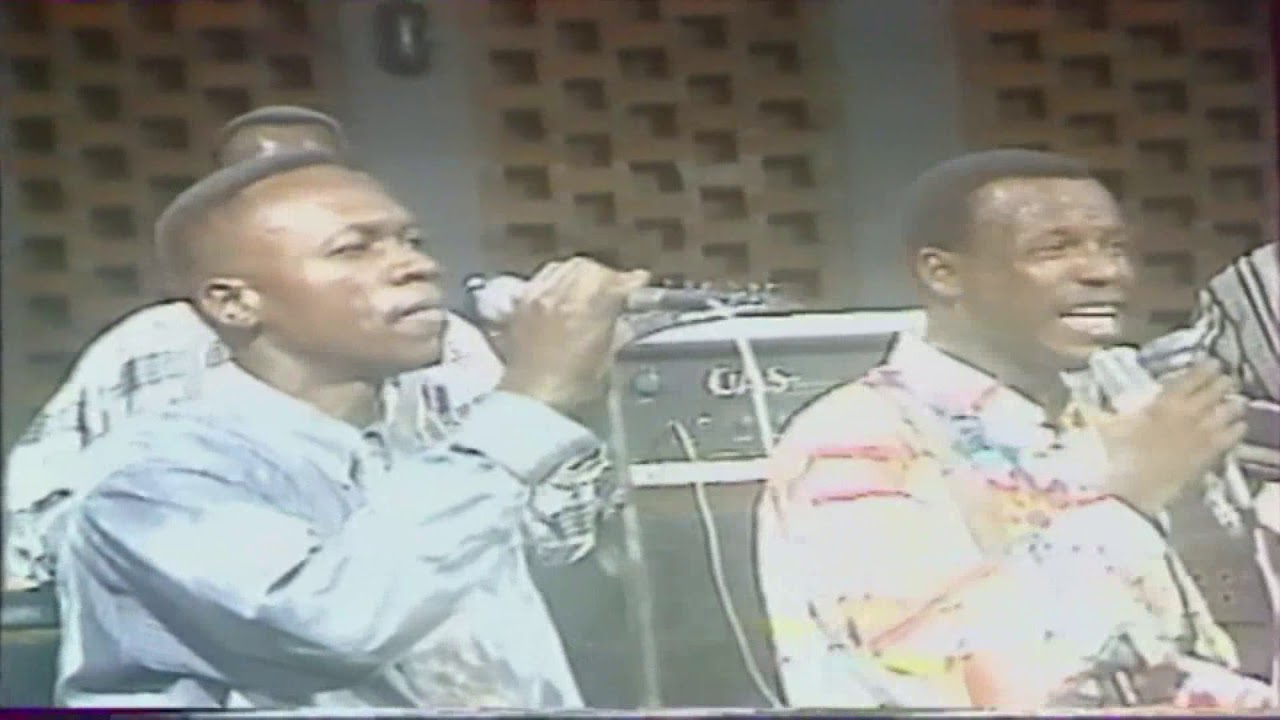 Dindo Yogo   Mokili echanger live tele Zaire 1993