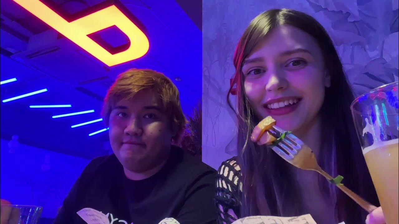 ПОМФИЧАН И МУХАНДЖАН ПРИШЛИ В РЕСТОРАН - PomfyChan, MuhanJan - YouTube