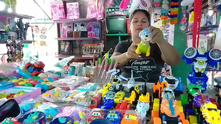 Aqu hay de todo lo que busques, Comprando la ropa ...