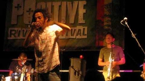 Mellow MooD - Blaze It Up - Live @ Positive River 2010