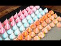カラフルな焼きメレンゲを作る。桃のパフェのサブ