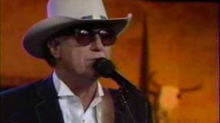 Jerry Jeff Walker - Man in The Big Hat chords