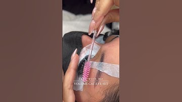 lash with me: volume cat eye set