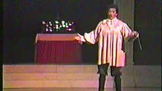 Sam Thompson sings "Recondita Armonia" from Tosca