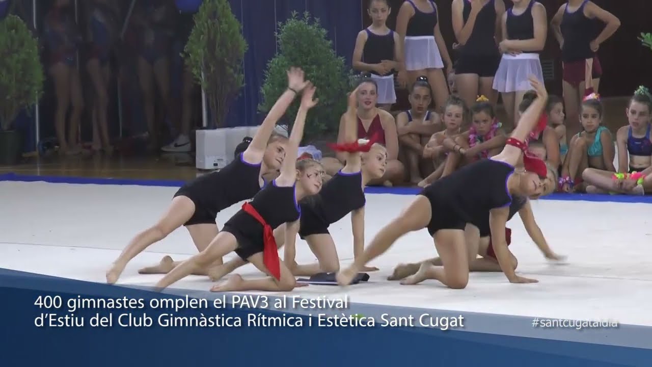 400 gimnastes omplen el PAV3 al Festival d’Estiu del Club Gimnàstica Rítmica i Estètica St Cugat