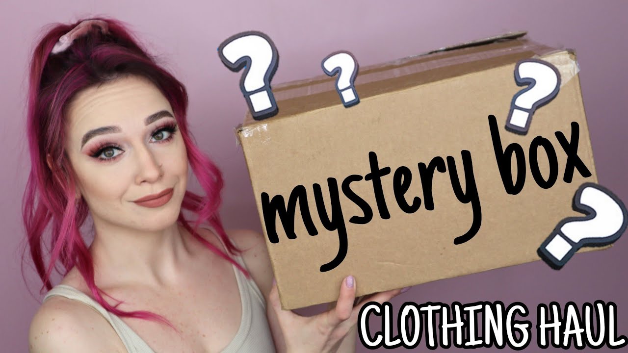 I Bought a Huge Mystery Clothing Box From Poshmark Unboxing, Tryon