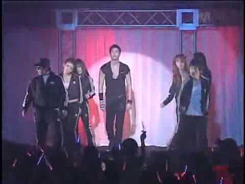 Kang Ji Hwan dancing Abracadabra (Brown Eyed Girls)