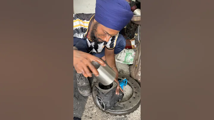 How to sleeve fitting to either #shortsfeed #automobile #repair #clarence #turbo #cleaning #rust #of