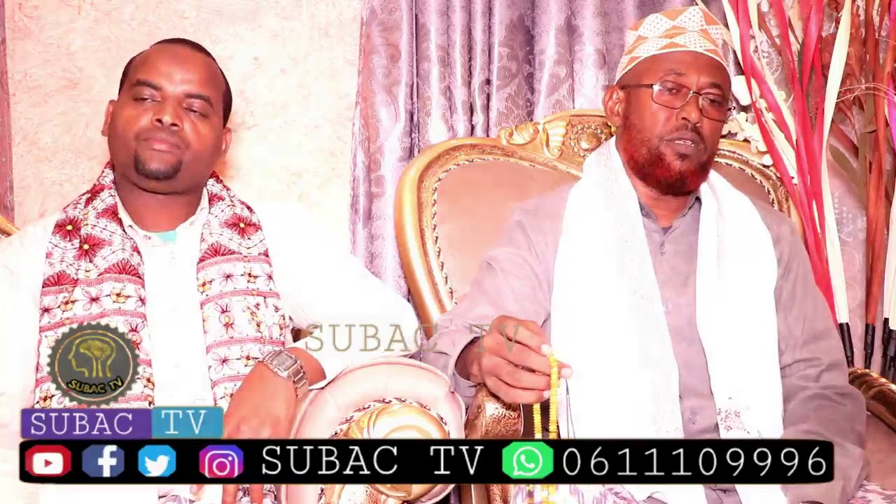 Qattiq dumbalar, chiroyli kokraklar, erotika Somonxonada jinsiy aloqa galereyasi