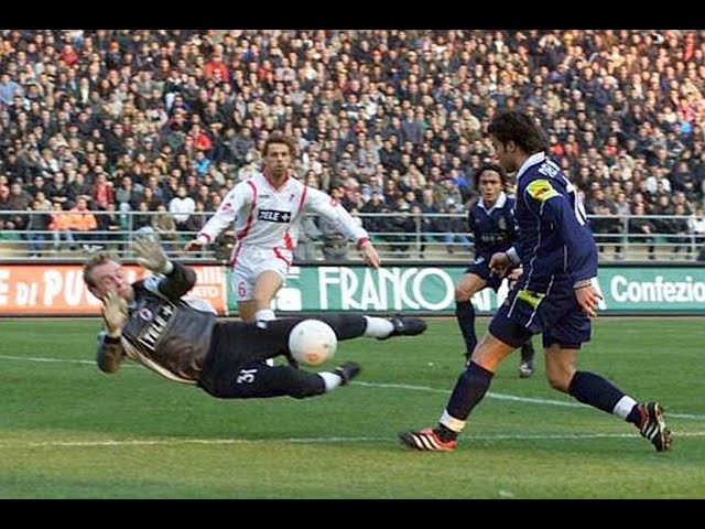 Gazette Dello Sport 19 Février 2001 Bari-Juventus 0-1 Du Gazette Dello Sport 19 Février 2001 Bari-Juventus 0-1 Du