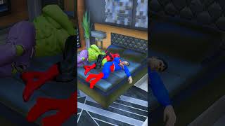 Superman Become Giant Spideman