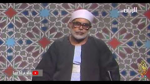 عندما يناجي الشيخ الحصري ربه أنصت  فالقلب يكاد أن يخرج من مخبأه   من أروع التلاوات على الإطلاق