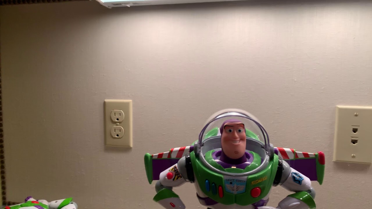 Review of Toy Story 4 Drop Down Buzz Lightyear