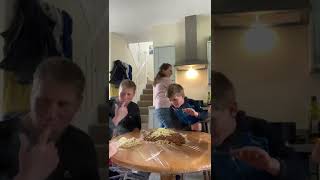 Family Serves Pasta On Clingfilm-Covered Table As Part Of Messy Dinner Trend
