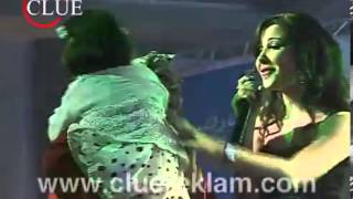 Nancy Ajram - Sheikh El Shabab & Enta Eih (Iraq Concert 2011)