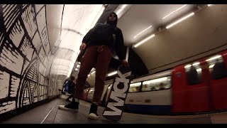 UNDERGROUND NIGHT RIDE IN LONDON