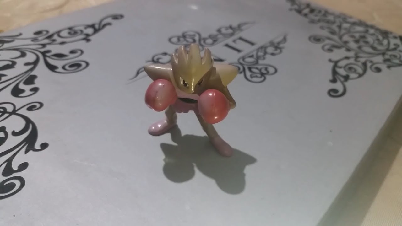 Hitmonchan Tomy Figurine 1998 || Toy Review