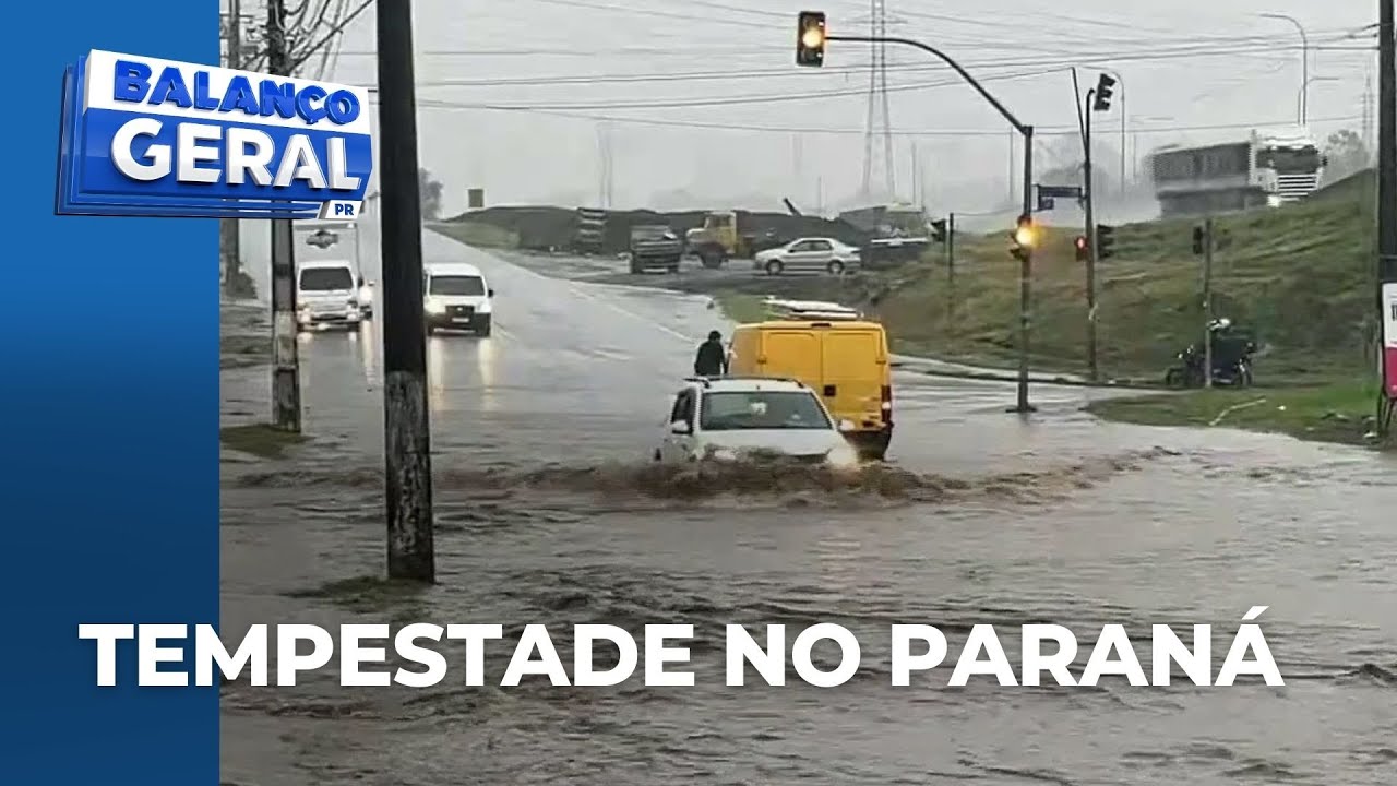 Tempestade no Paraná: Curitiba registra pontos de alagamento e risco de temporal paralisa obras