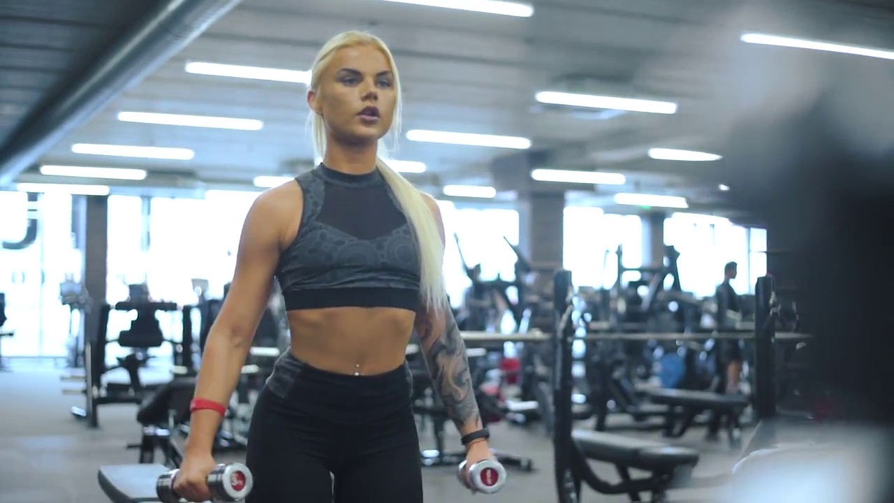 Cityrush - Fit model Lietuva - Dovilė Danusevičiūtė - mitybos mitai ir įpročiai