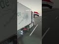 شاهد عظمة الشاحنات و التريلات المصريه علي أراضي سعودية أعظم مرسيدس اكتروس 4 برادات تريلات