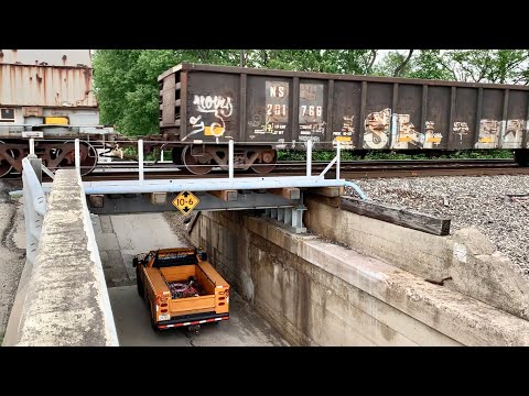 Ever Seen A RR Crossing Like This?!  Big Welded Rail Train Radar Check, Amtrak Knocks Down Signal!