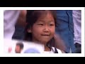 Novak Djokovic gives a precious gift to adorable girl