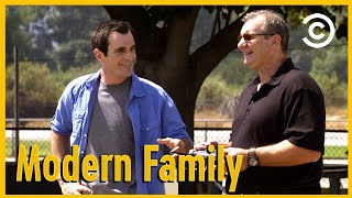 Jay und Phil sind beste Freunde | Modern Family | Comedy Central Deutschland